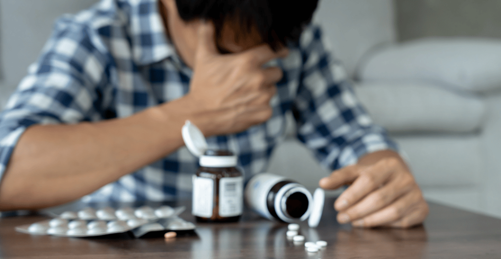 Bahaya Minum Obat Tanpa Aturan